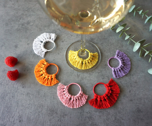 Glasmarkierer | Weinglas Markierer | personalisierbar | Makramee | Wein Charm | Glas Marker